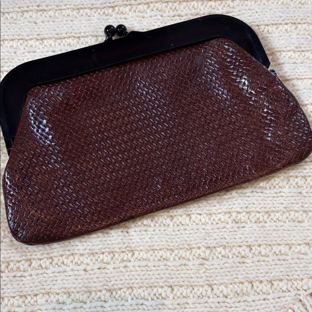 VINTAGE Brown Textured Clutch with Lucite Snap Closure Made in Italy